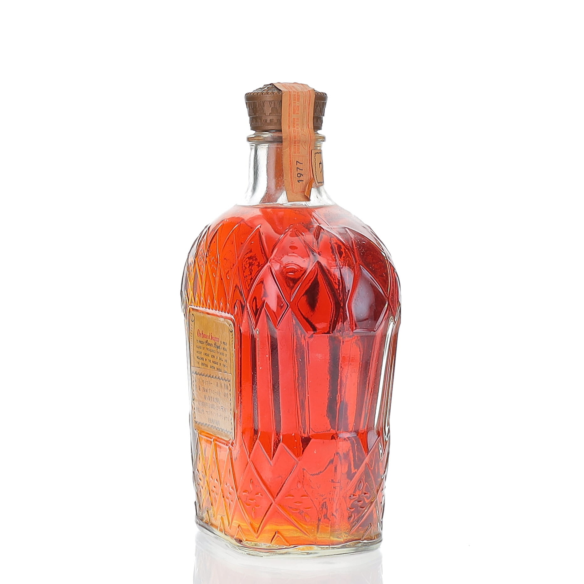クラウンローヤル　ウイスキー　1977 BAXUS - Crown Royal 1977 Vintage