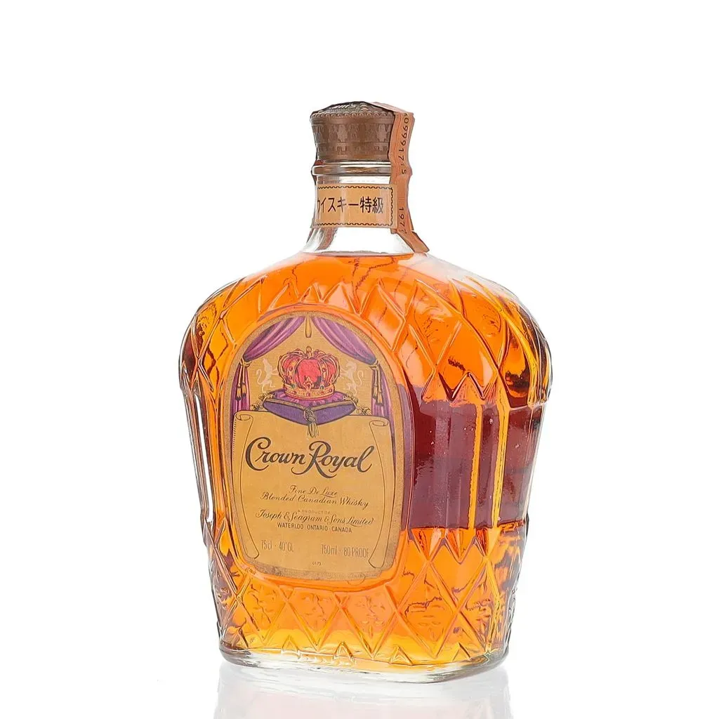 クラウンローヤル　ウイスキー　1977 BAXUS - Crown Royal 1977 Vintage