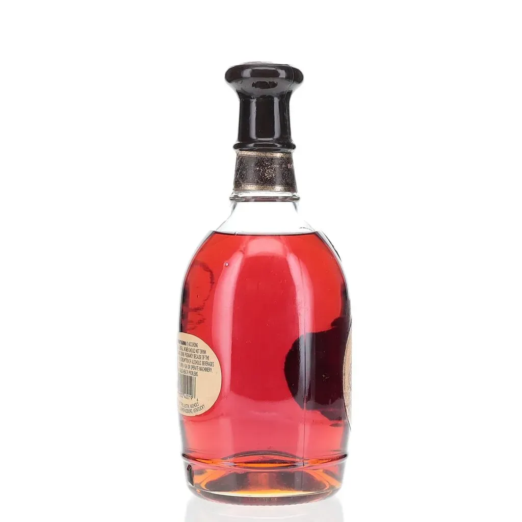 Rotating view of product