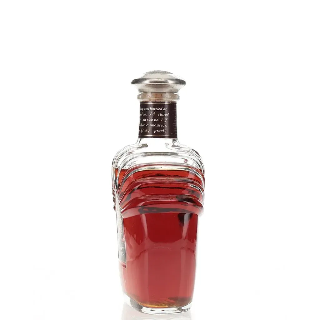 Rotating view of product