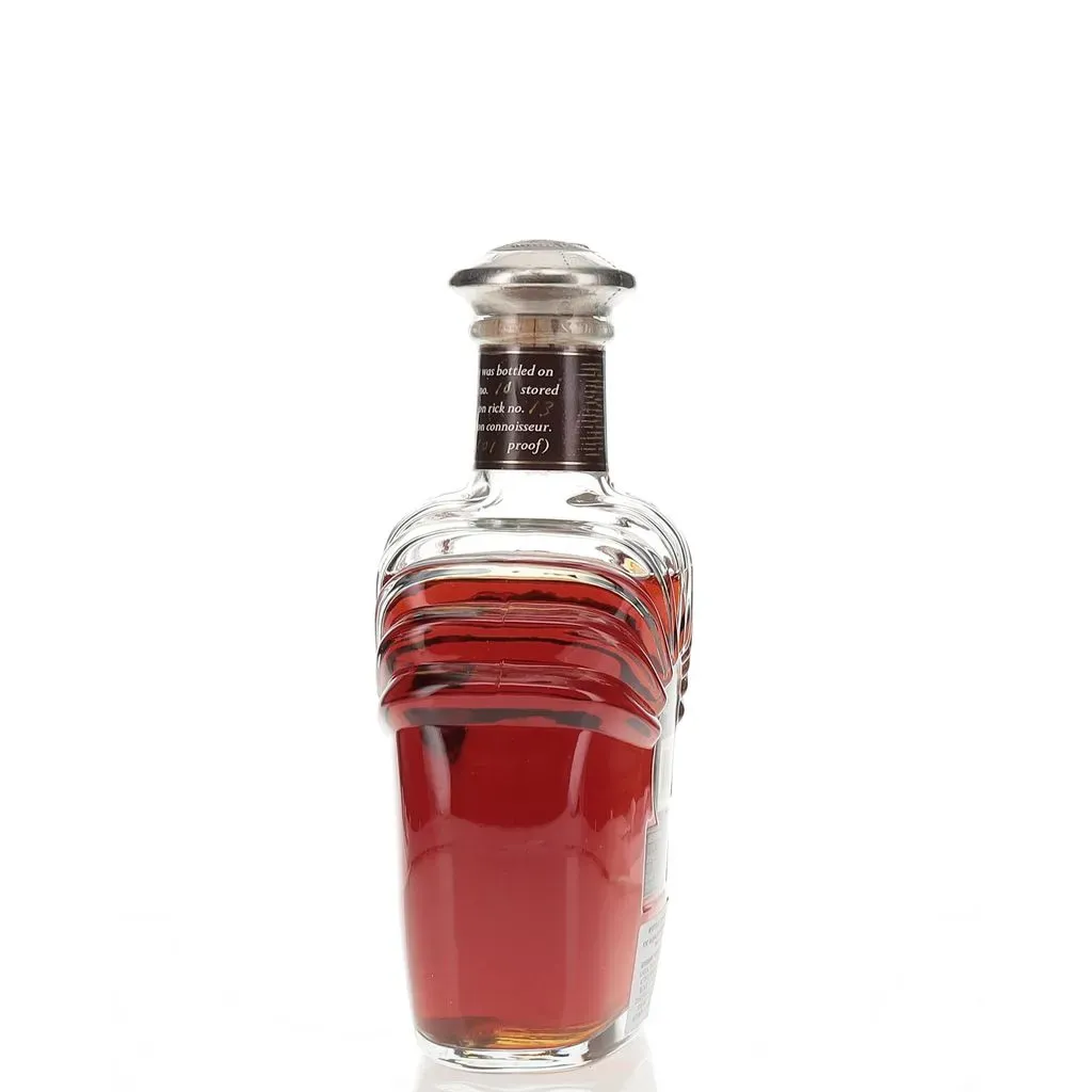 Rotating view of product