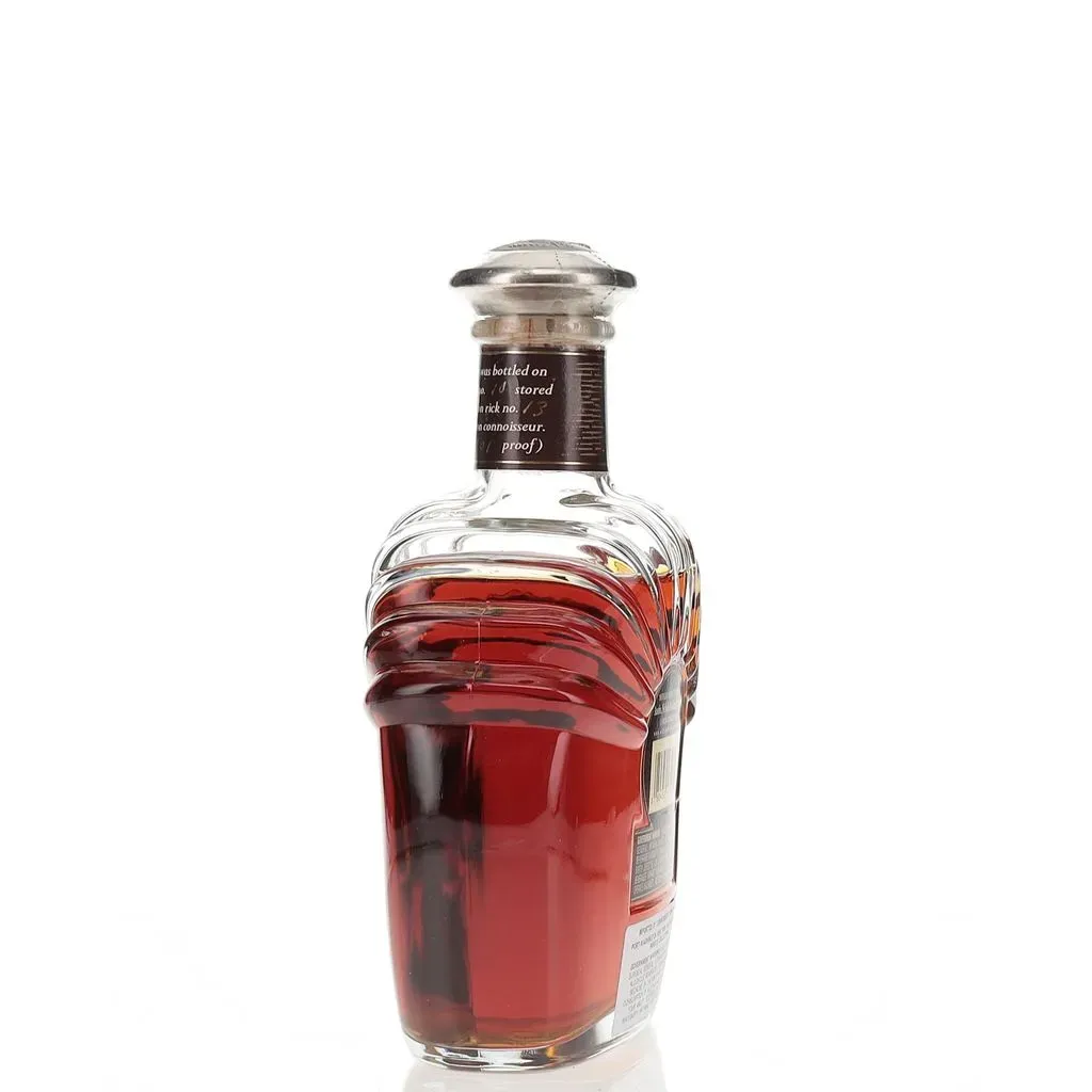Rotating view of product