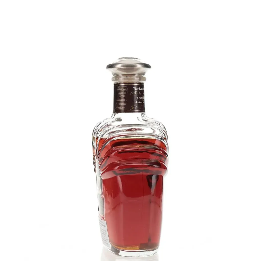 Rotating view of product