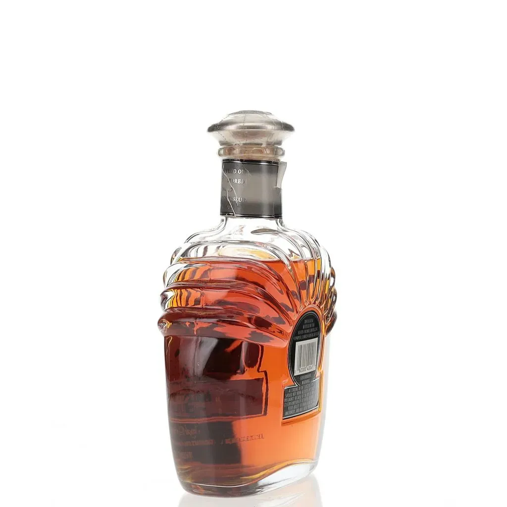 Rotating view of product
