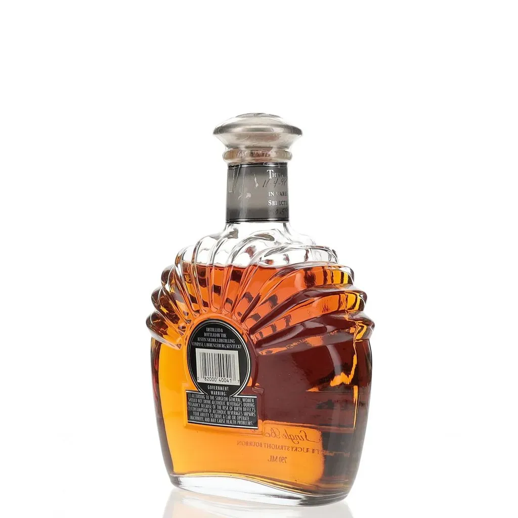 Rotating view of product