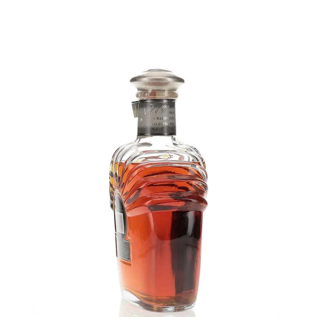 Rotating view of product
