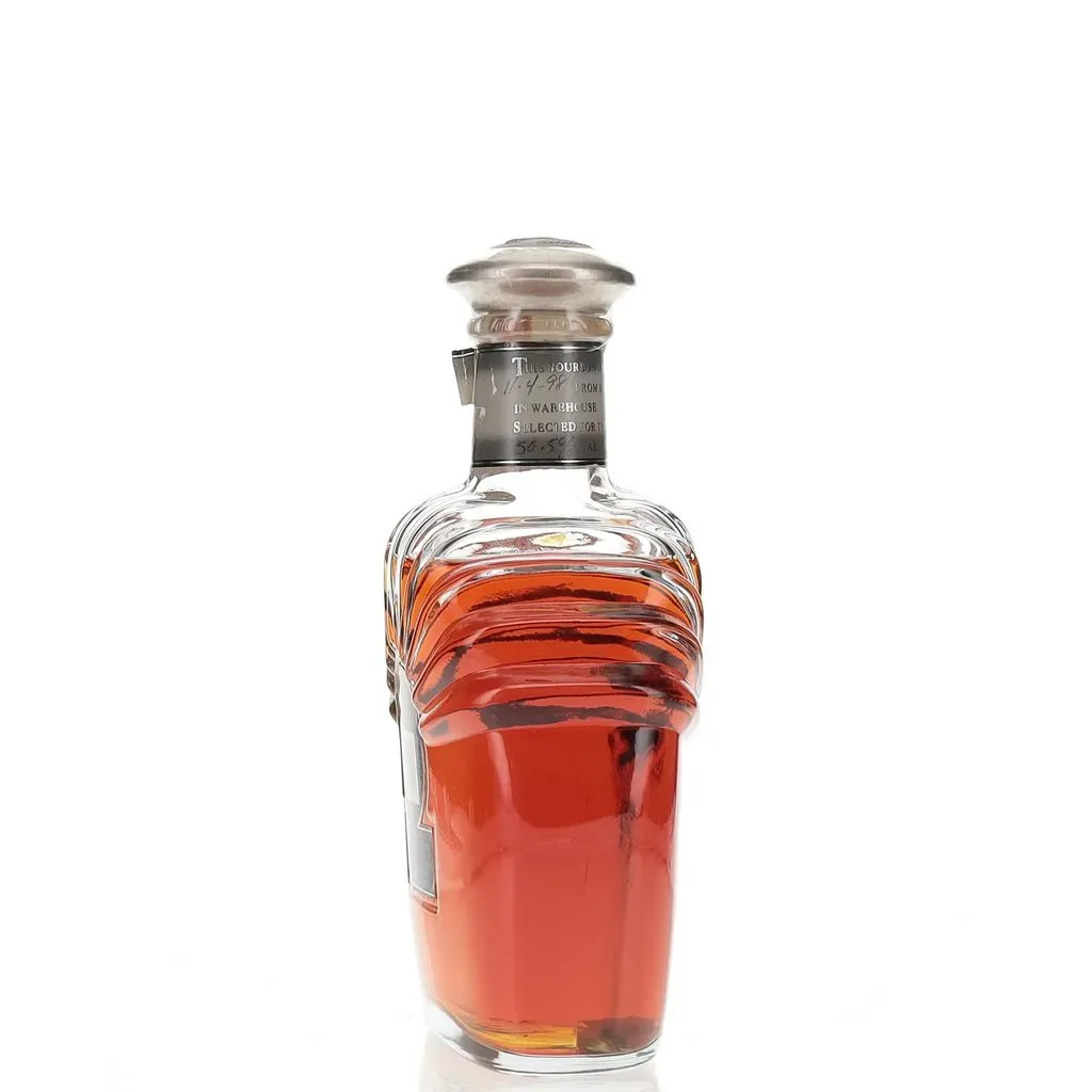 Rotating view of product