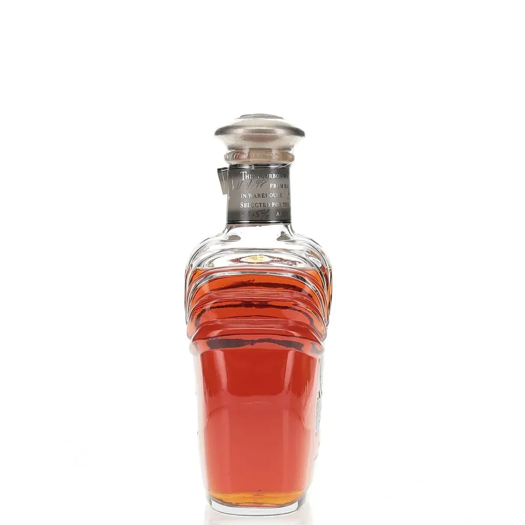 Rotating view of product
