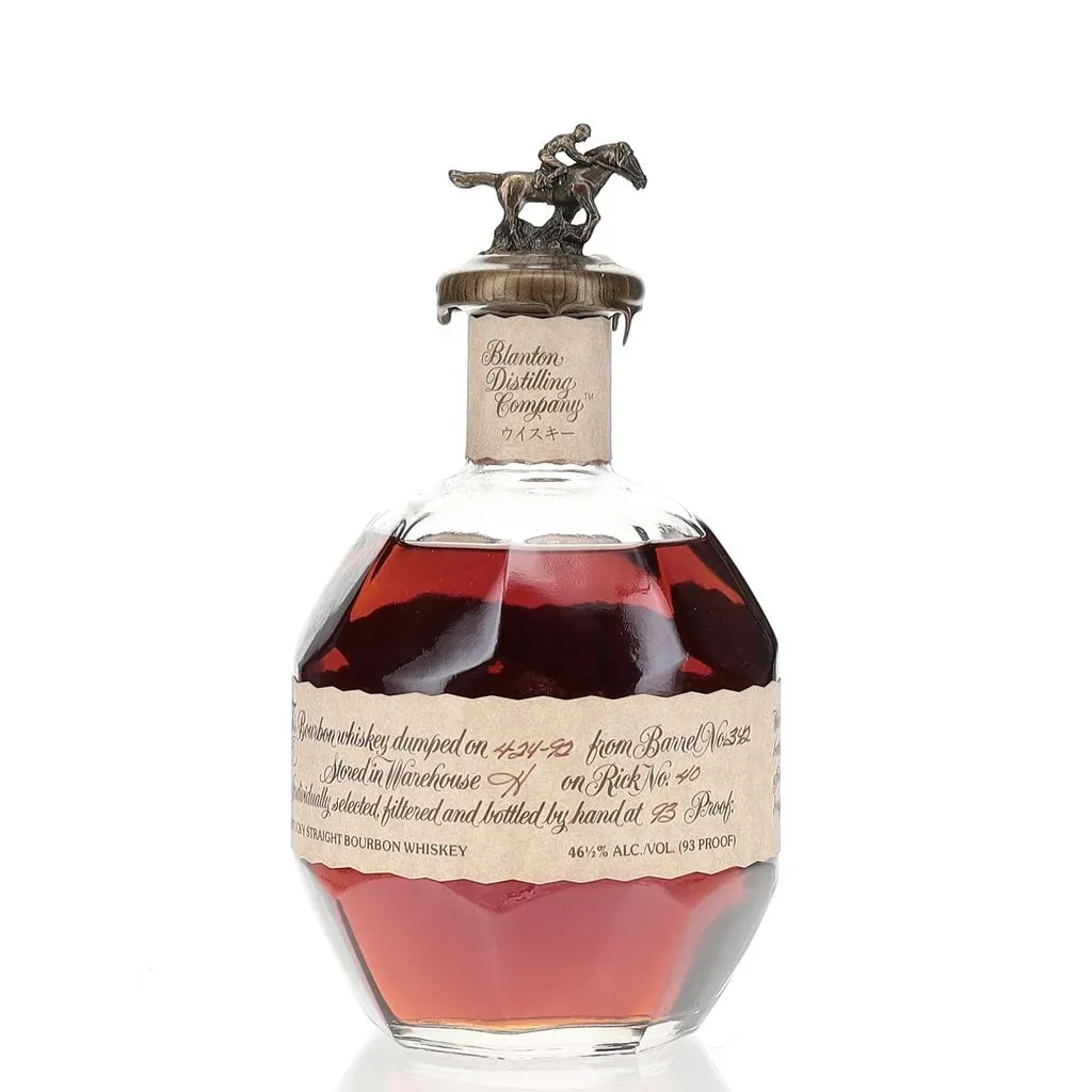 Blanton’s Original was the first bourbon to be bottled from a single barrel back in 1984, revolutionising American whiskey and bringing it back to its former glory. Every batch is unique and the bottling strength of 46.5% helps maintain the authentic character of each barrel.