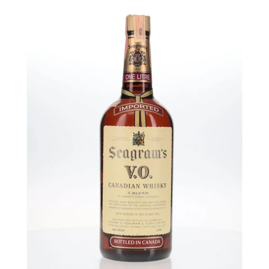 Whiskey Old Years 6 V.O. Seagram's 1973年製まとめて5本 6年熟成ウイスキー V.O. Seagram's 古酒 (1970s) cabinet7 | ウイスキー